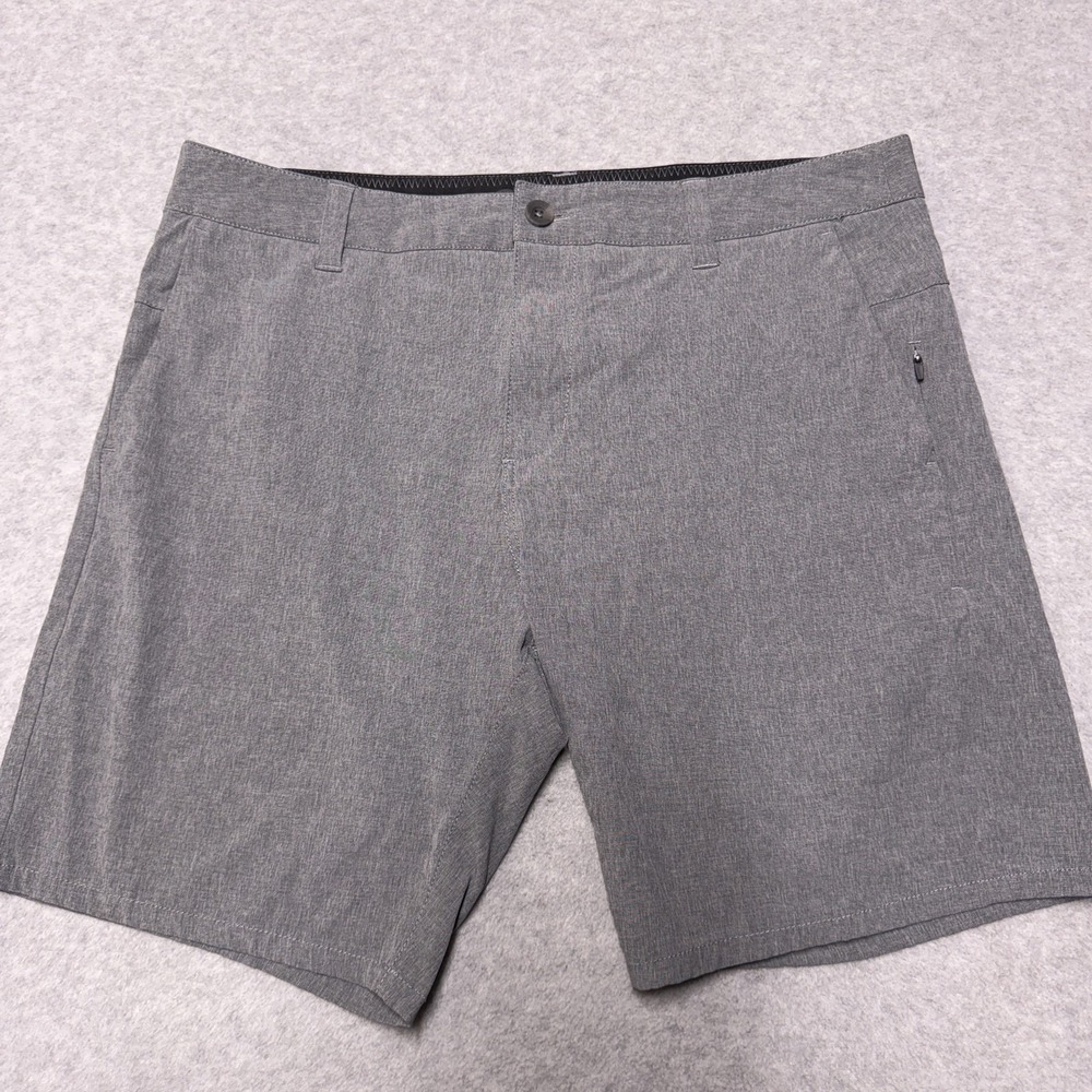 Vuori Aim Shorts Mens 34 Gray Solid 10in Lightweight Chino Casual Summer